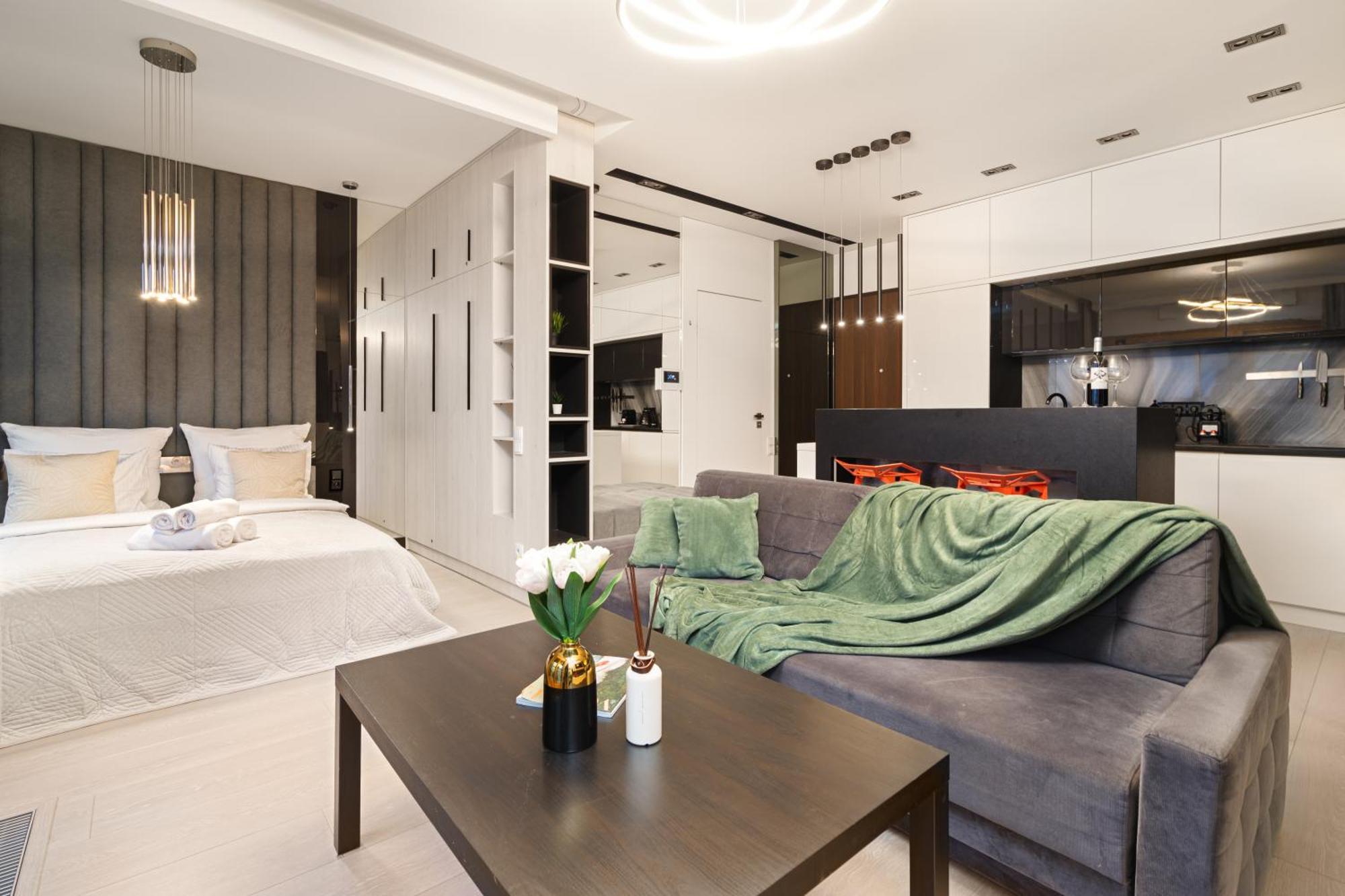 Golden Apartments -City Center - Mennica Residence Варшава Екстериор снимка